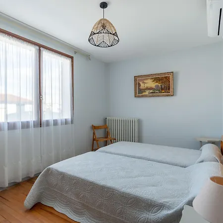 Maison Rénovée 6 Pers. à - Clim, Jardin, à Proximité Du Lac&plages - Fr-1-319-549