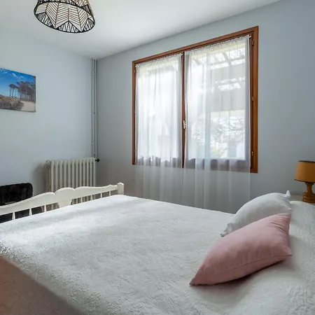 Maison Rénovée 6 Pers. à - Clim, Jardin, à Proximité Du Lac&plages - Fr-1-319-549