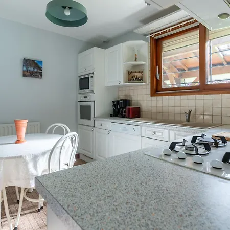 Maison Rénovée 6 Pers. à - Clim, Jardin, à Proximité Du Lac&plages - Fr-1-319-549 *